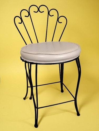 1970s hollywood regency metal - regency,